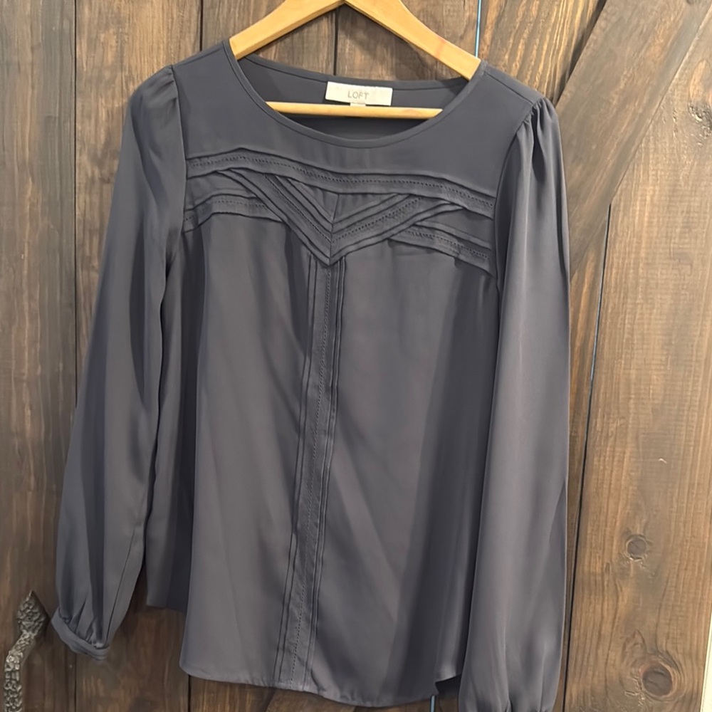 LOFT Women's Gray Blouse
